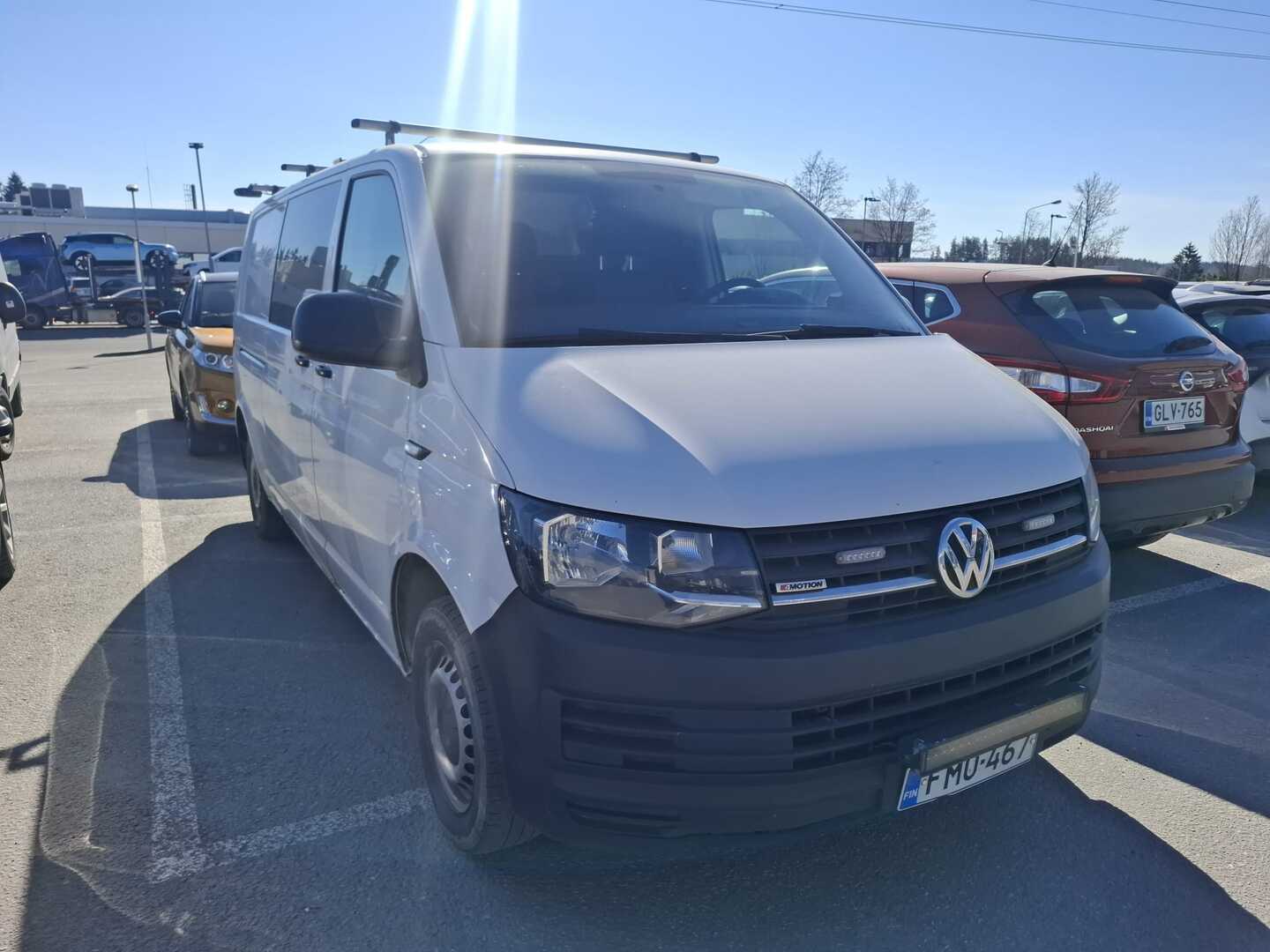 VOLKSWAGEN Transporter 2016