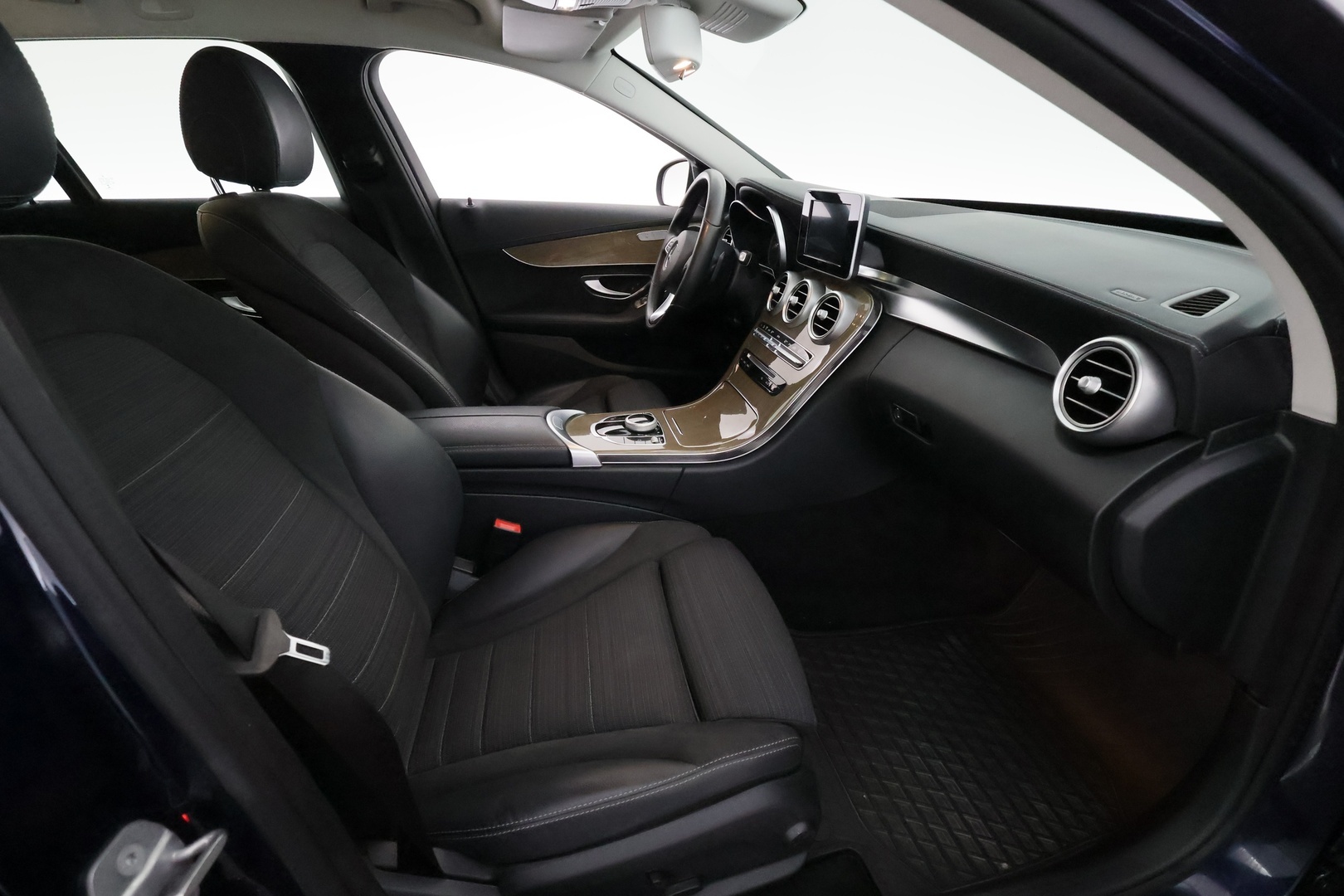 MERCEDES-BENZ C 2018