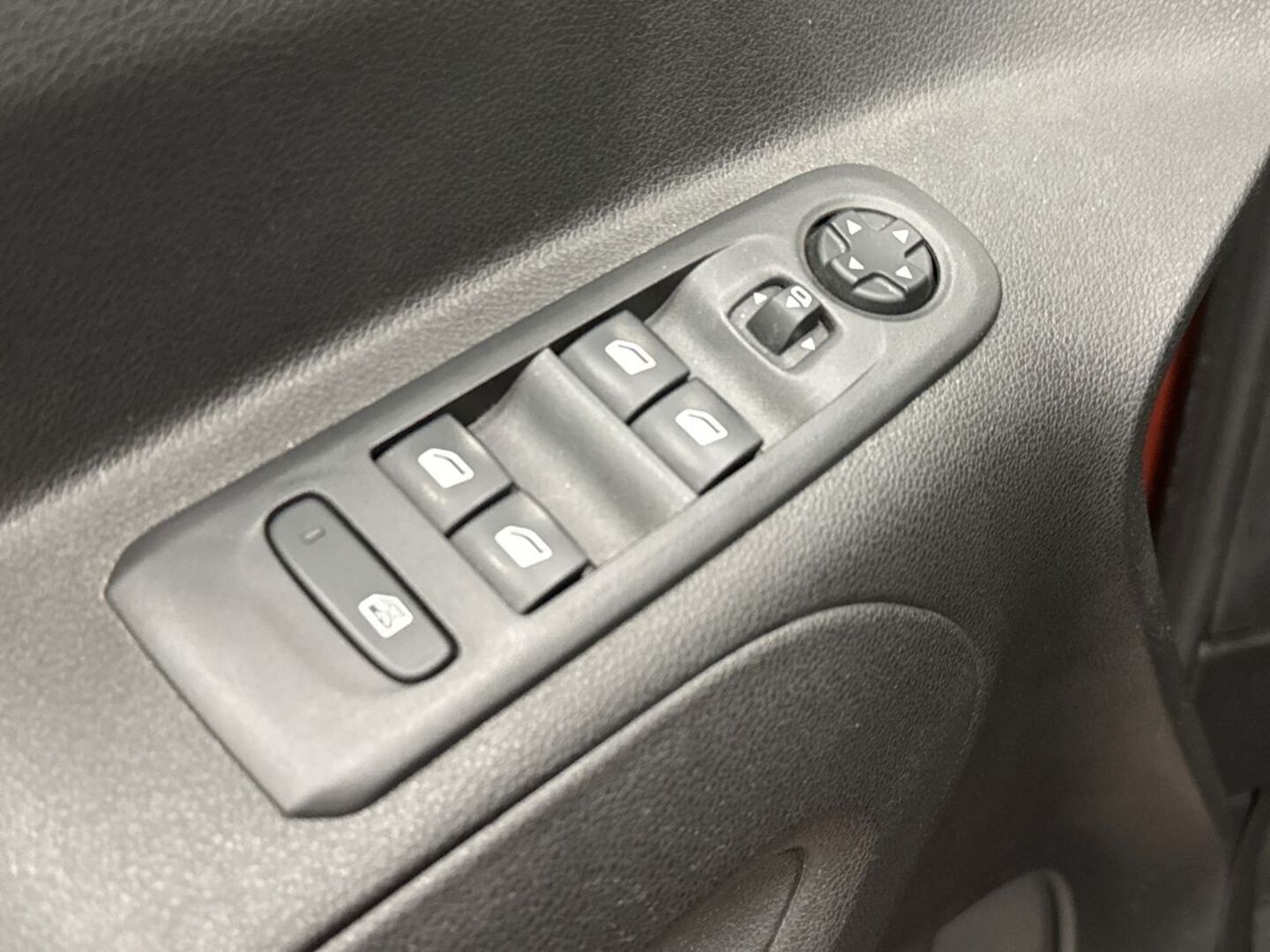 OPEL Combo-e 2021