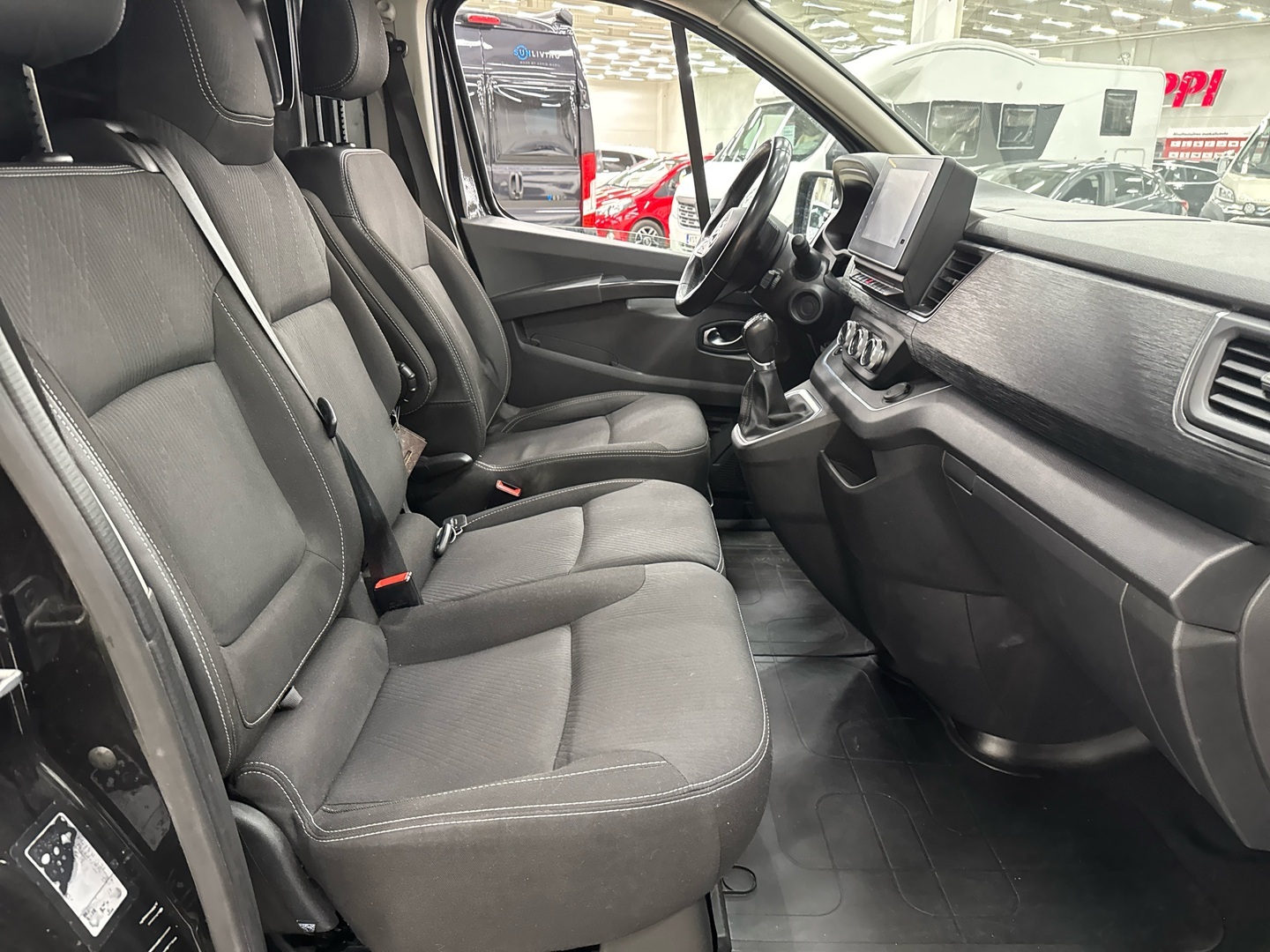 NISSAN Primastar 2022