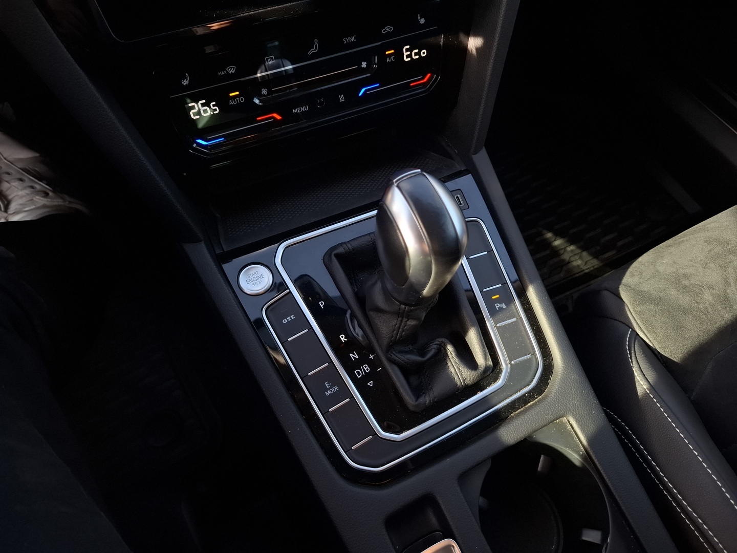 VOLKSWAGEN Passat 2021