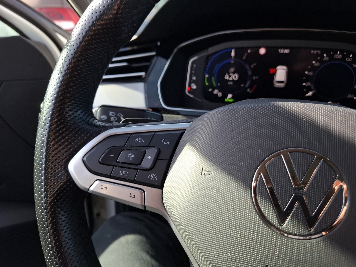 VOLKSWAGEN Passat 2021