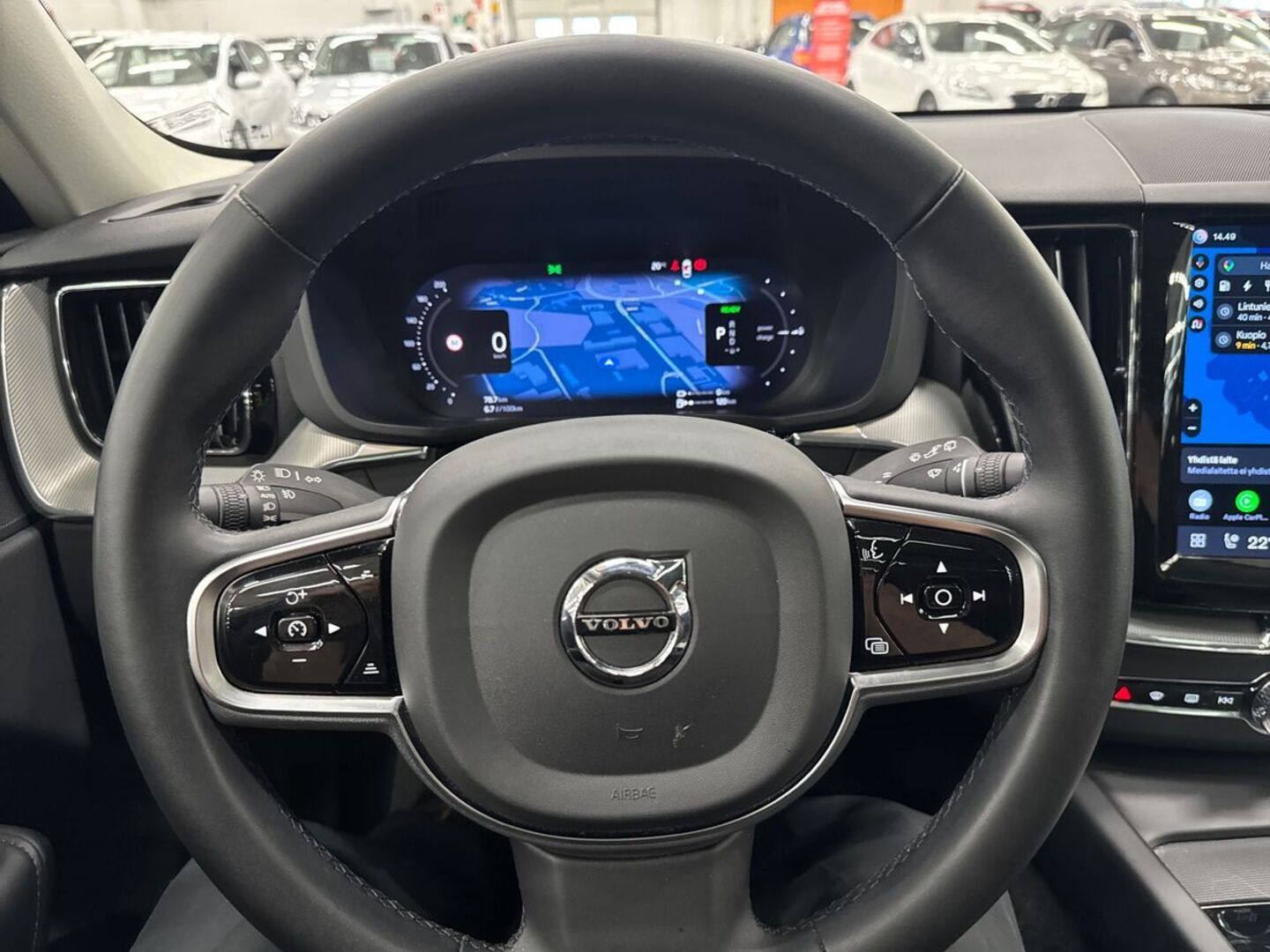 VOLVO XC60 2023