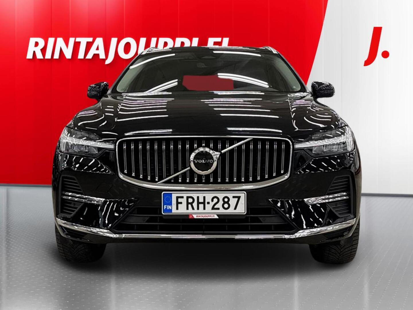 VOLVO XC60 2023