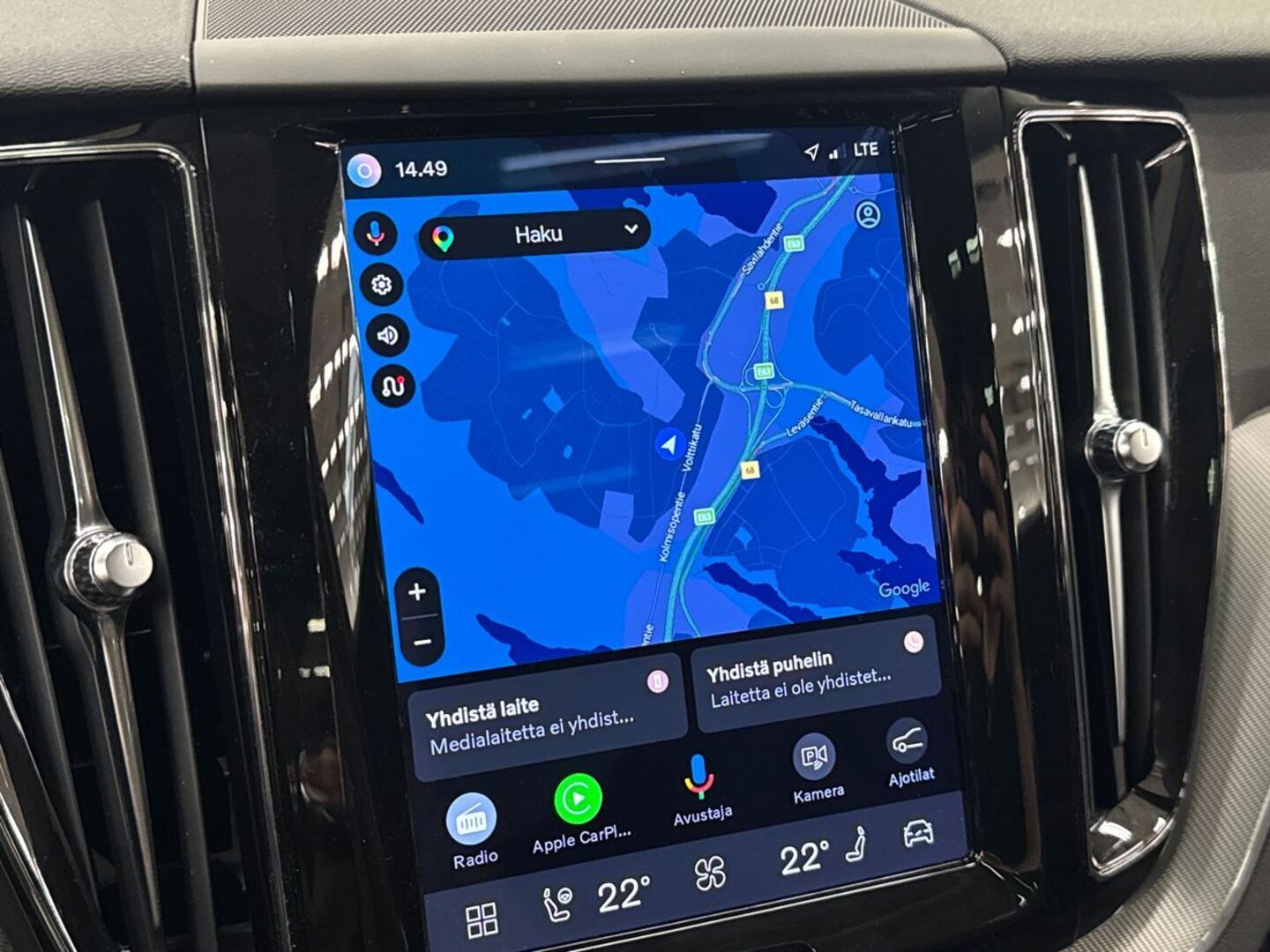 VOLVO XC60 2023