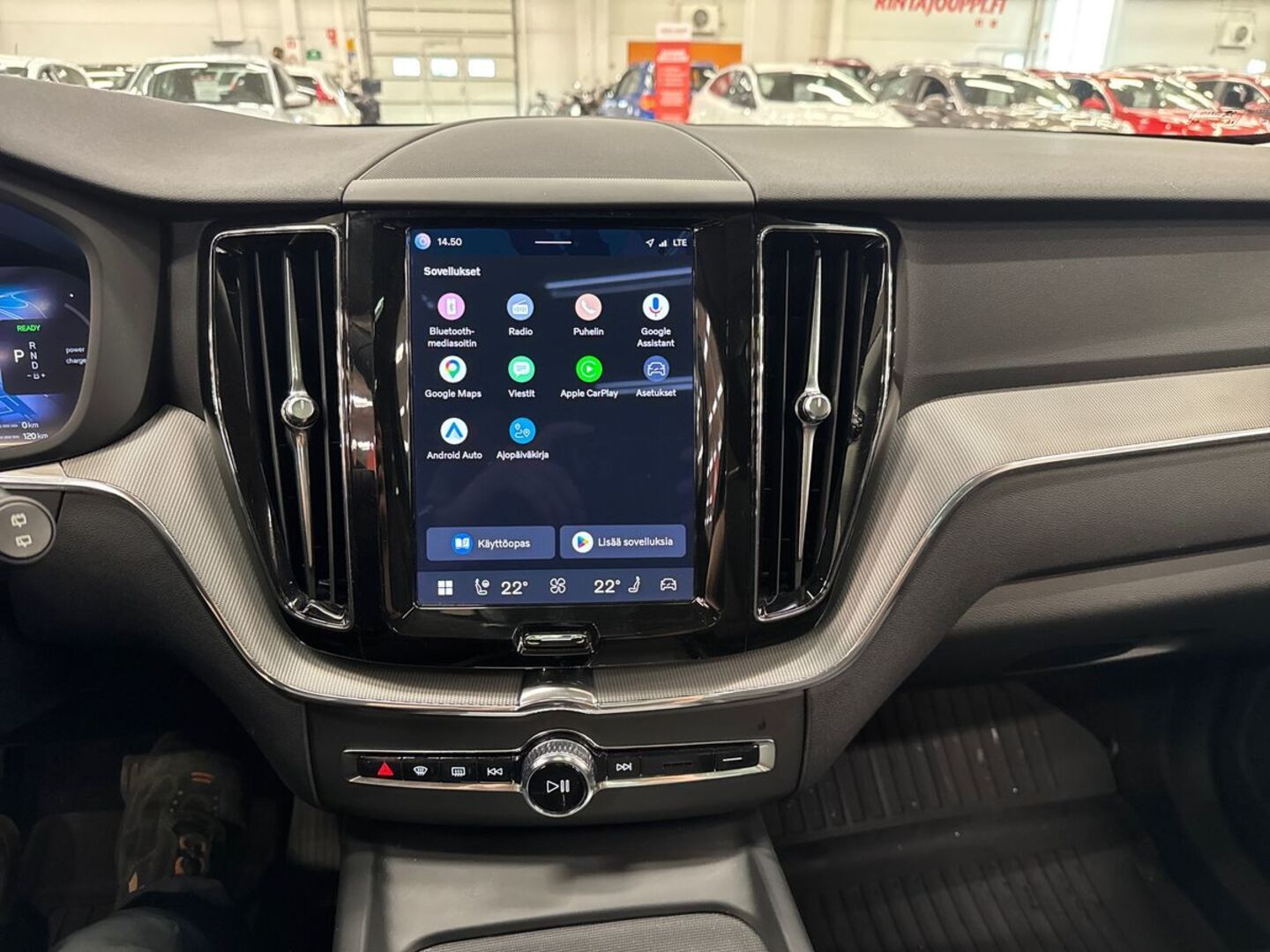 VOLVO XC60 2023