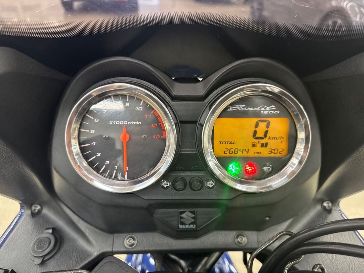 SUZUKI GSF 2006