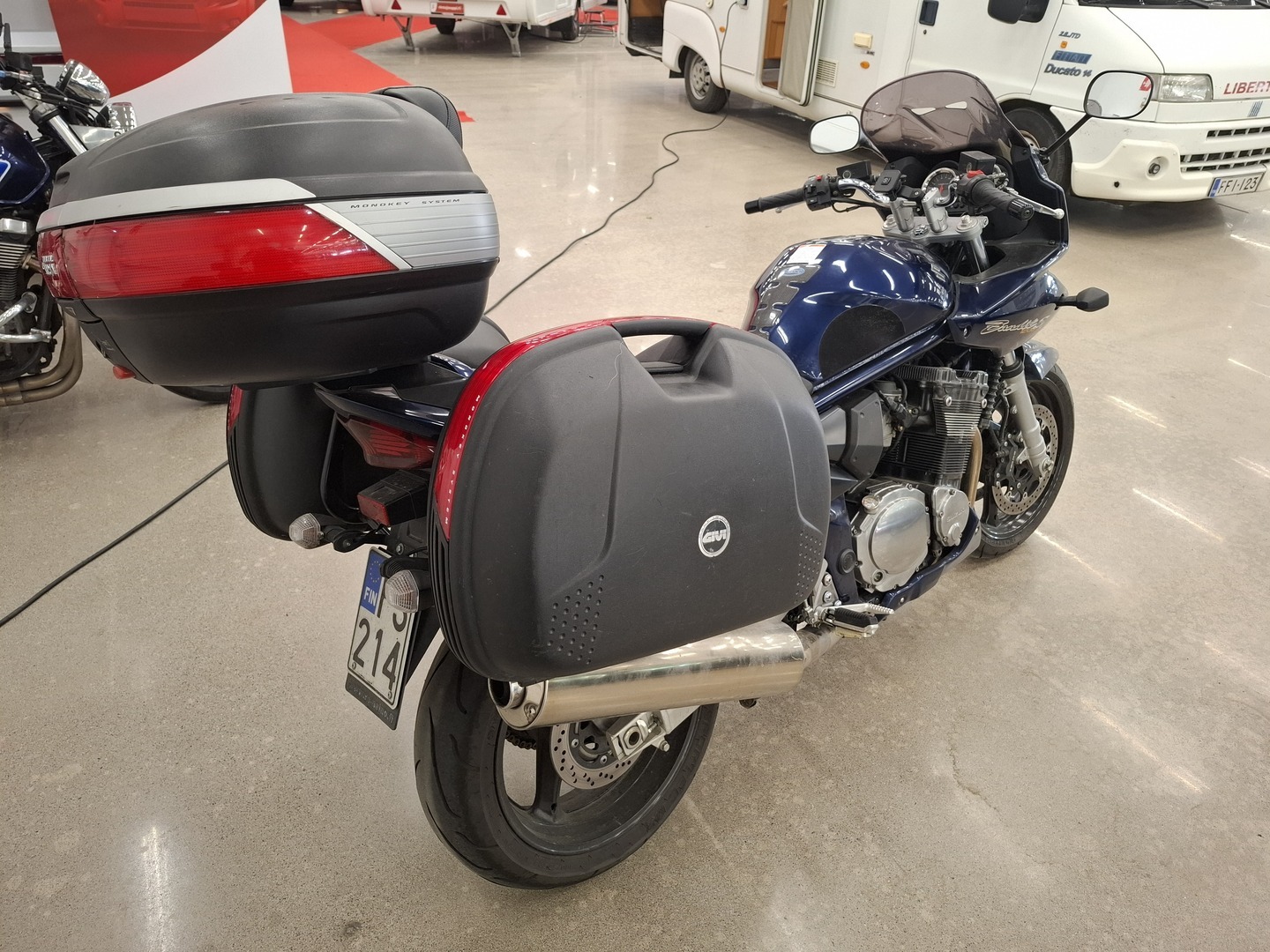 SUZUKI GSF 2006