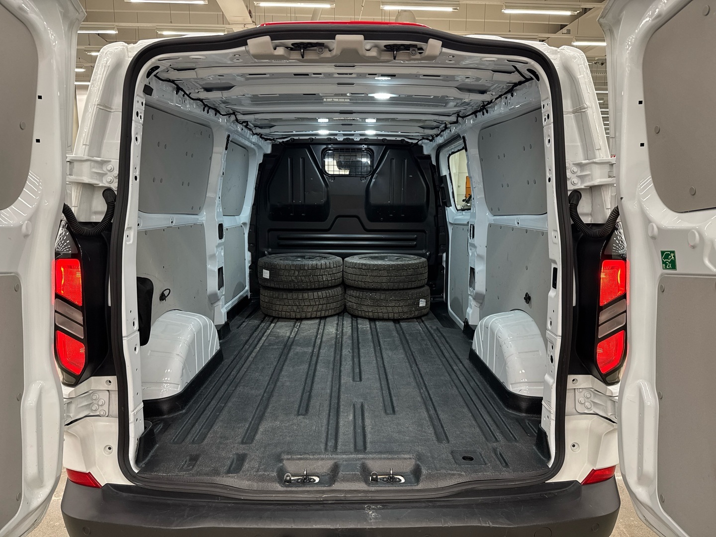 FORD Transit Custom 2024