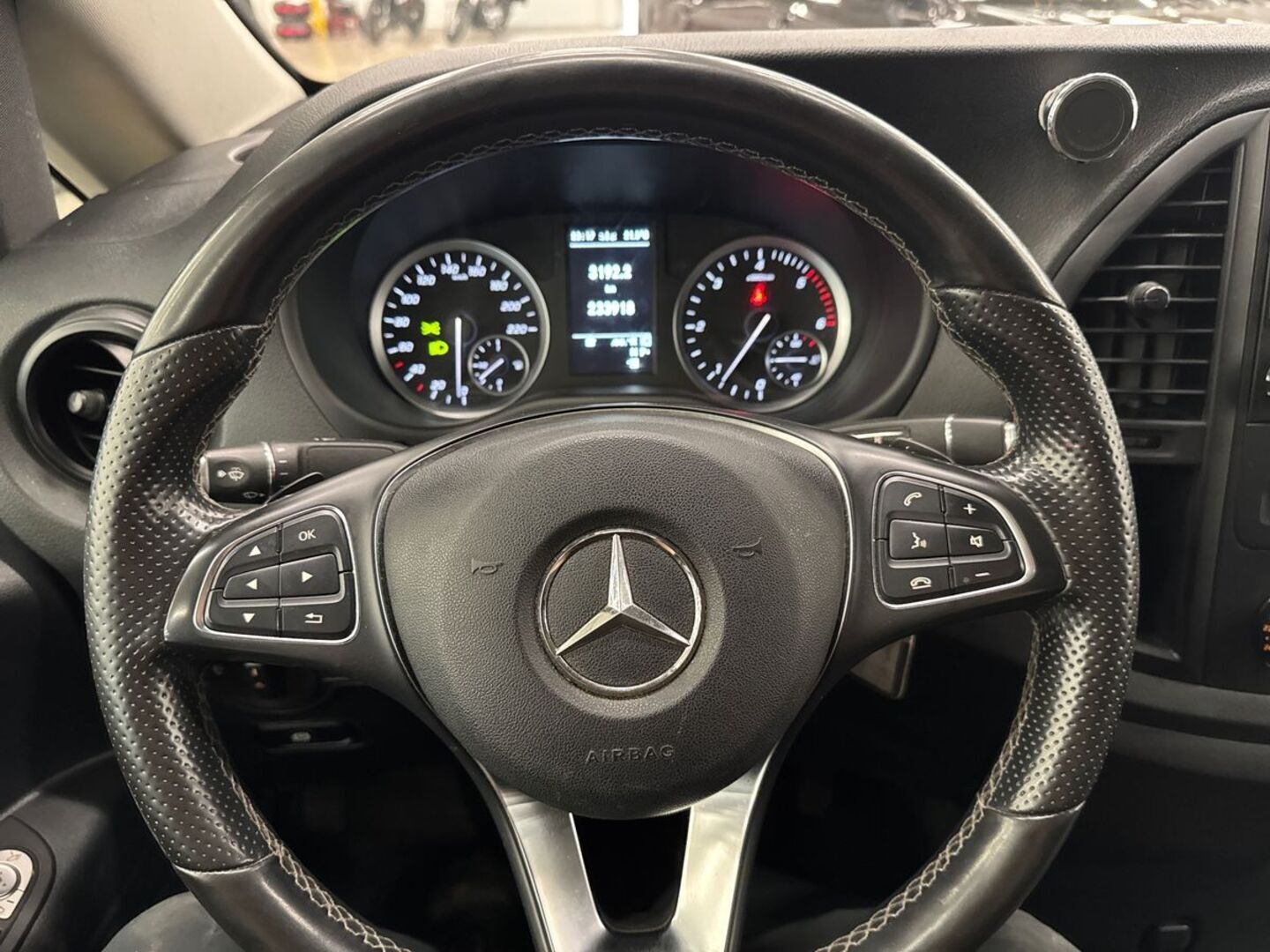 MERCEDES-BENZ Vito 2019