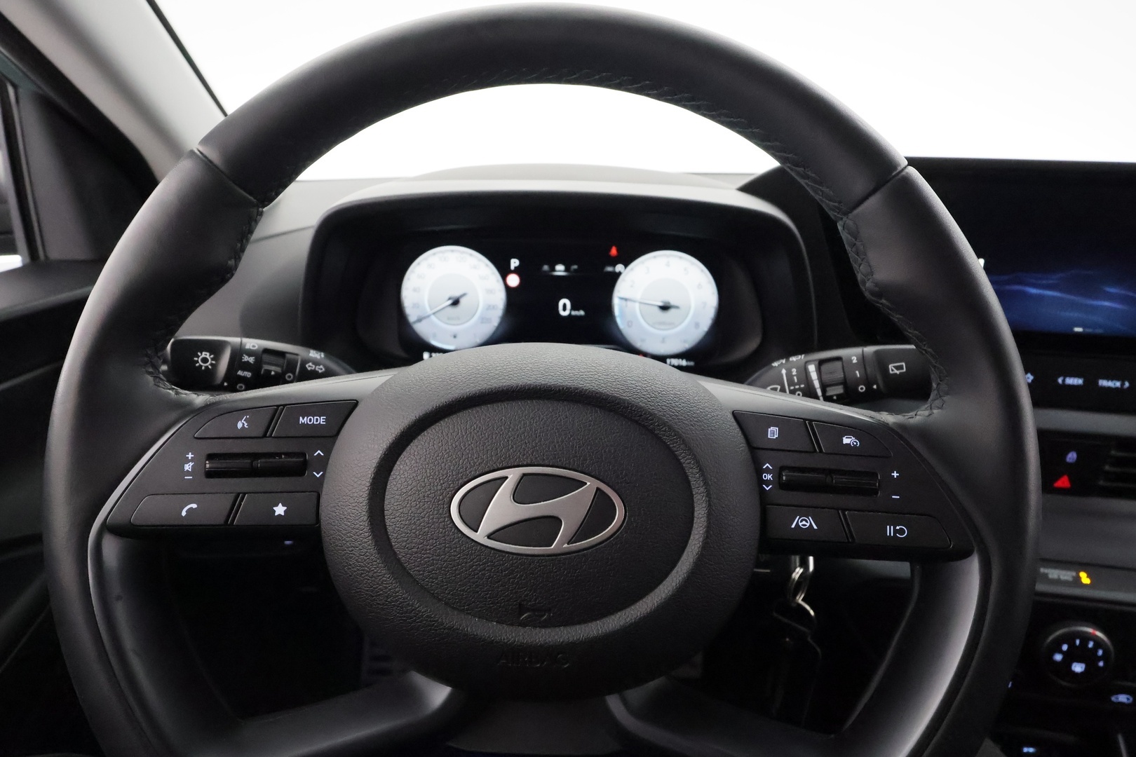 HYUNDAI BAYON Cross 2025