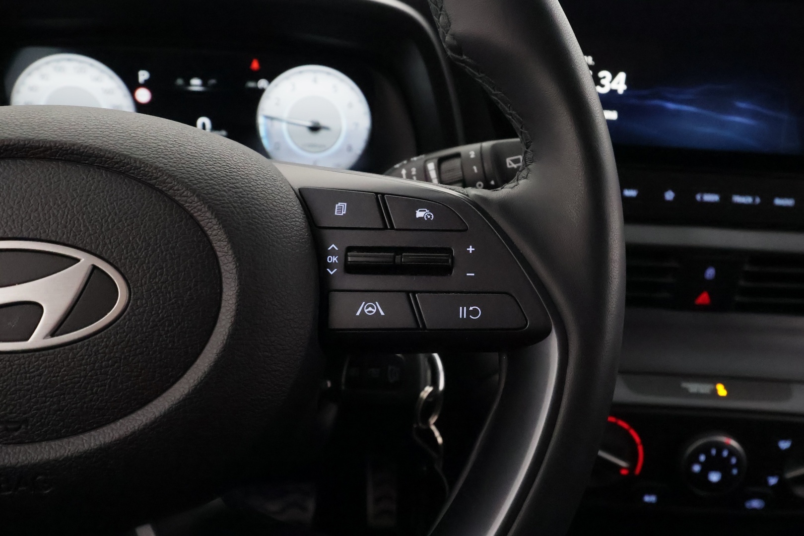 HYUNDAI BAYON Cross 2025