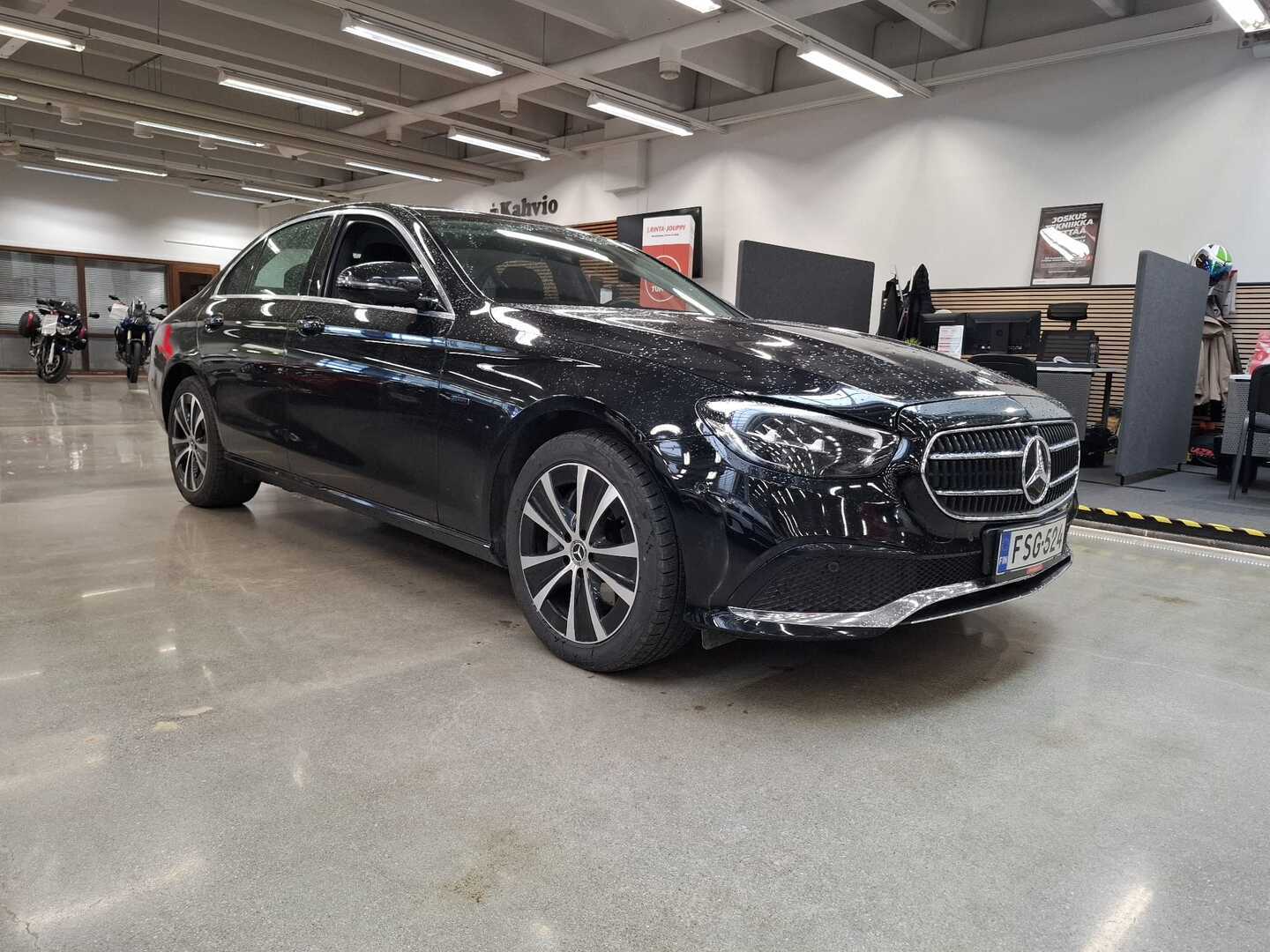 MERCEDES-BENZ E 2021