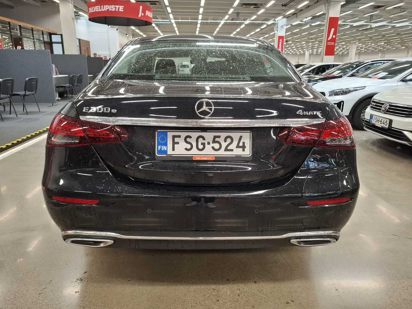 MERCEDES-BENZ E 2021