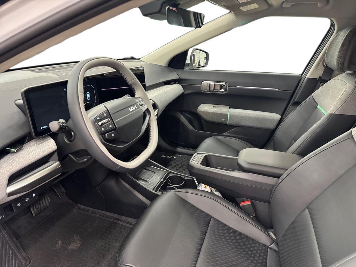KIA EV4 2026