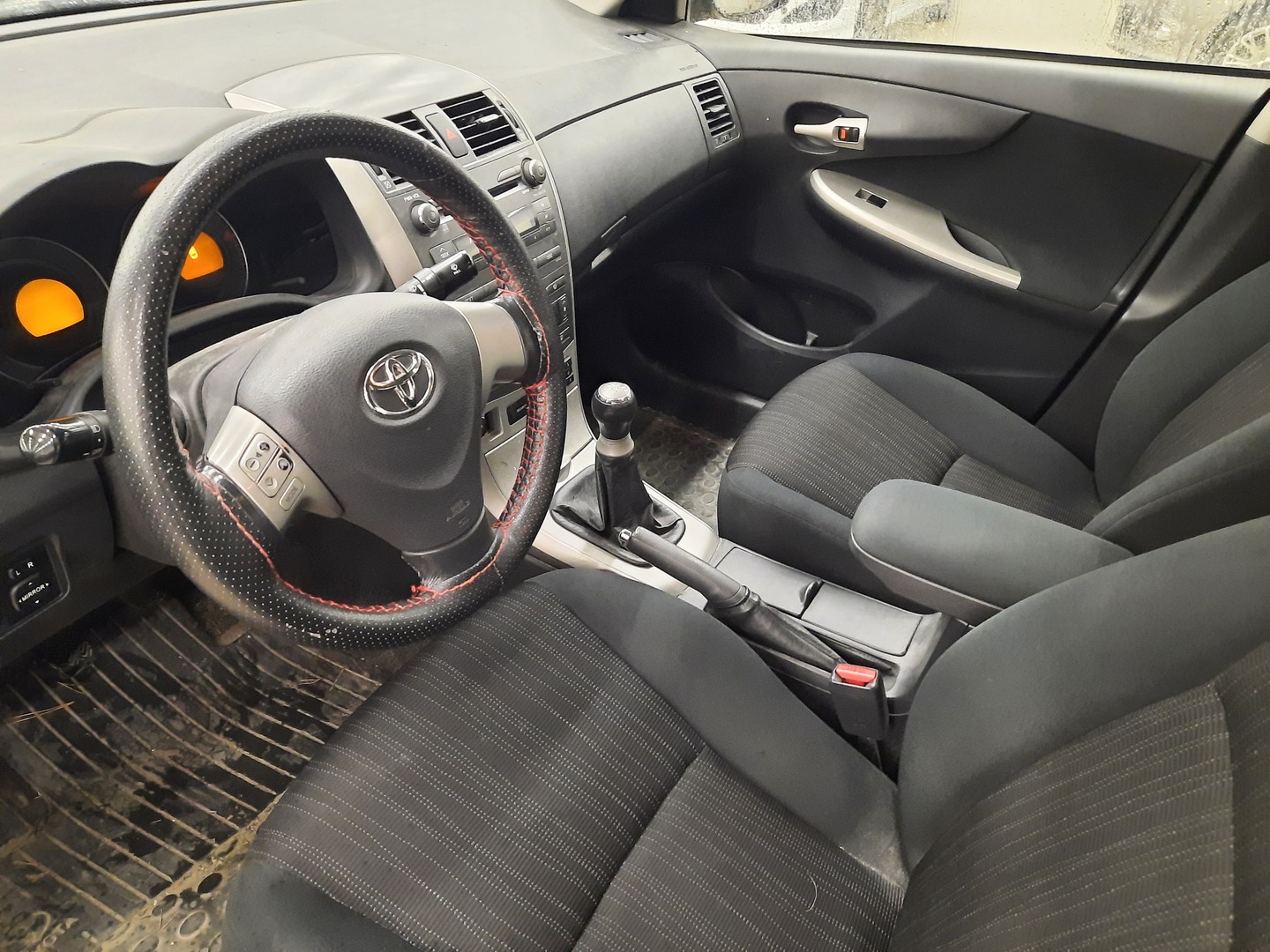 TOYOTA Corolla 2007