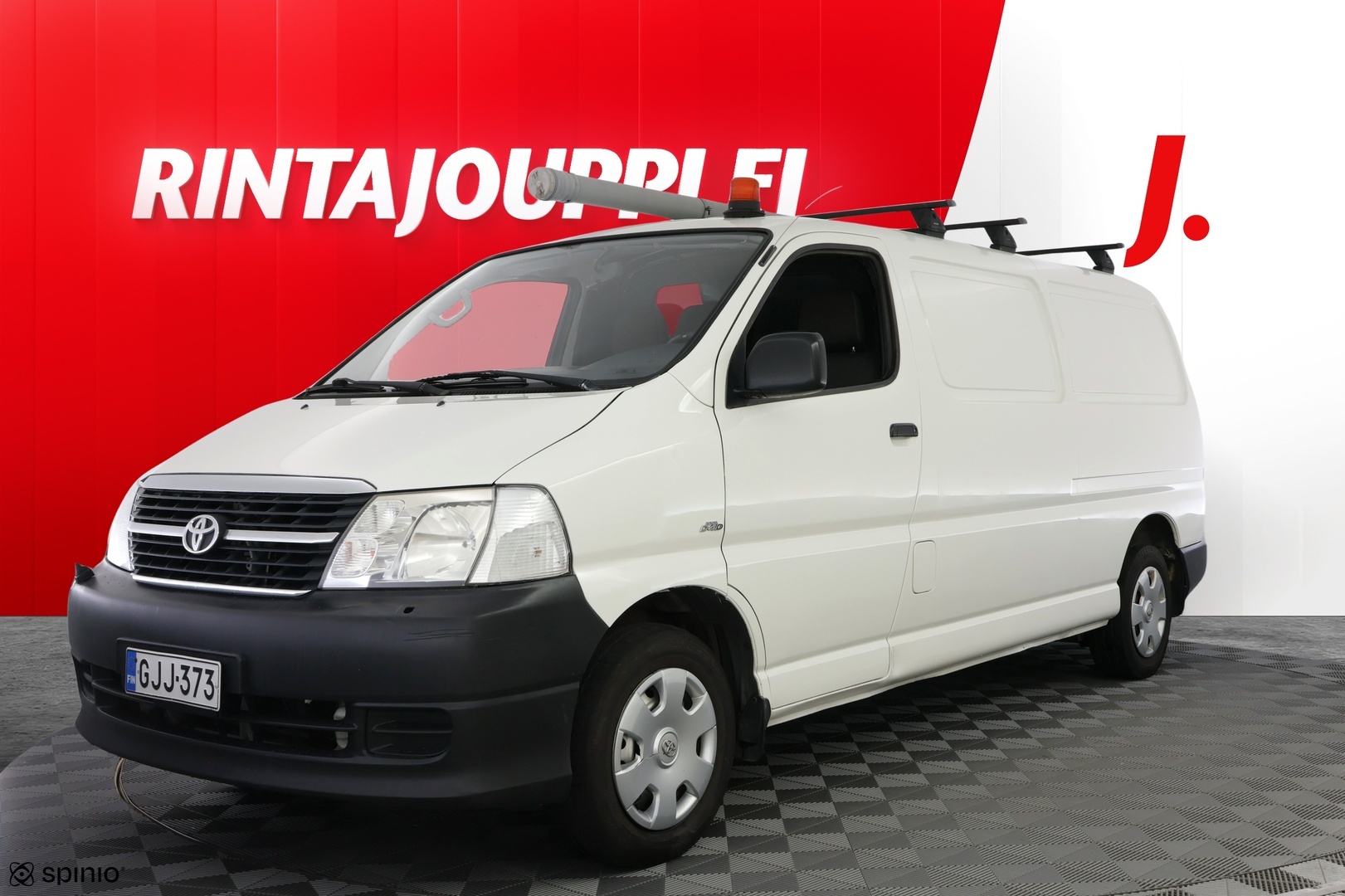 TOYOTA Hiace 2011
