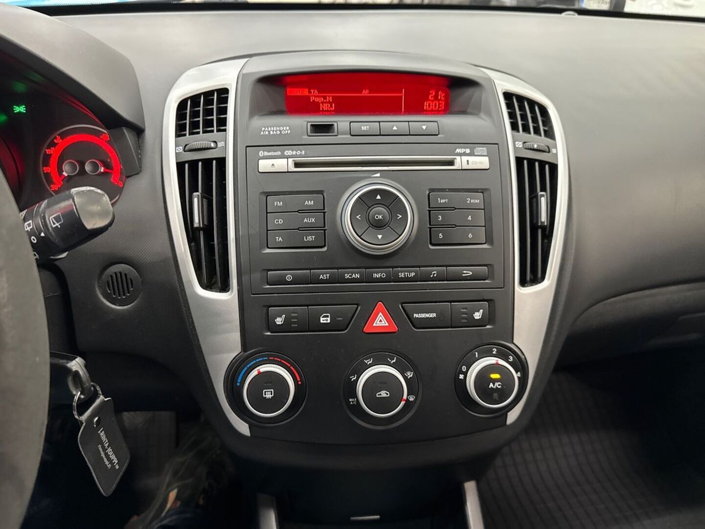 KIA cee'd 2011