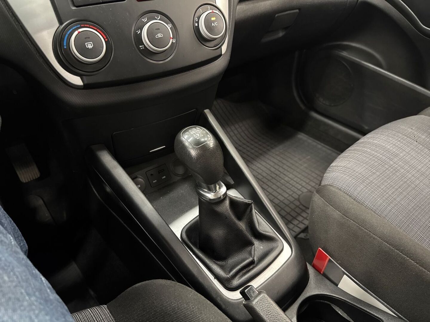 KIA cee'd 2011
