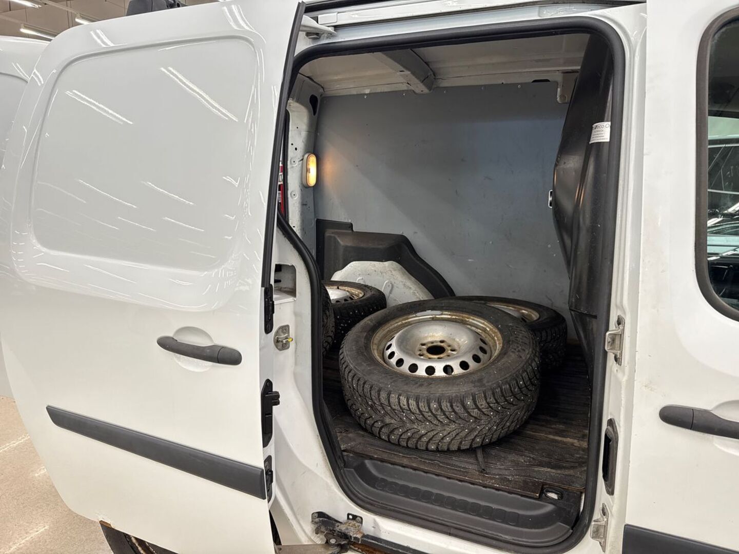 RENAULT Kangoo Express 2011