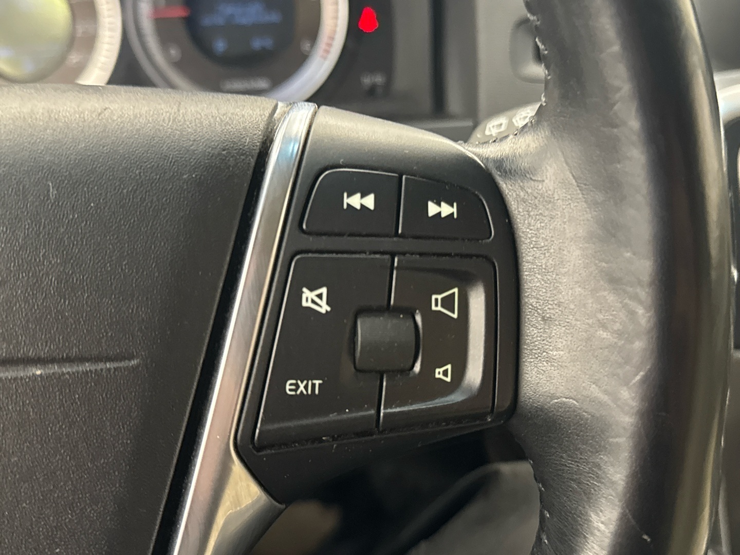 VOLVO V60 2013