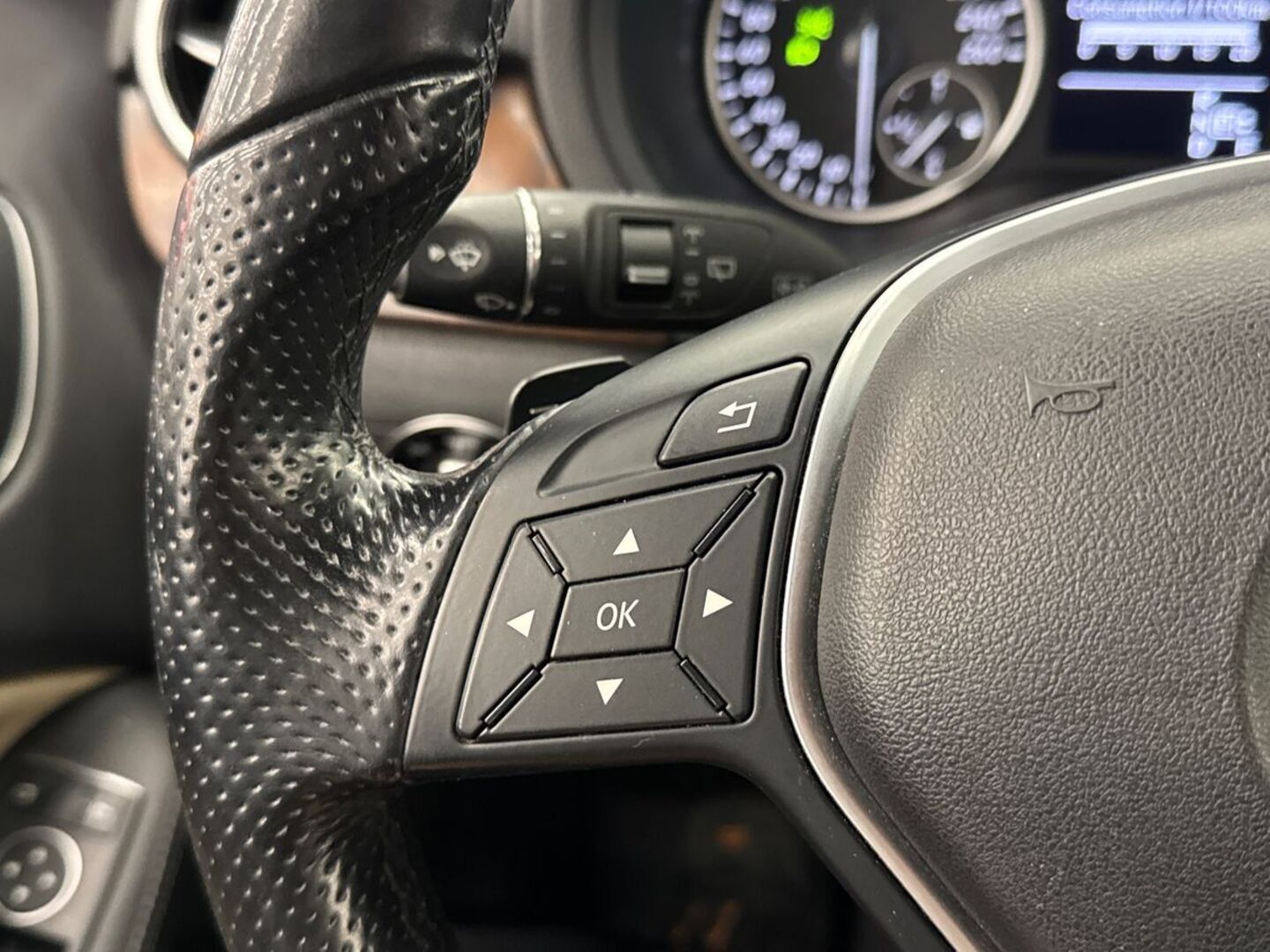 MERCEDES-BENZ B 2013