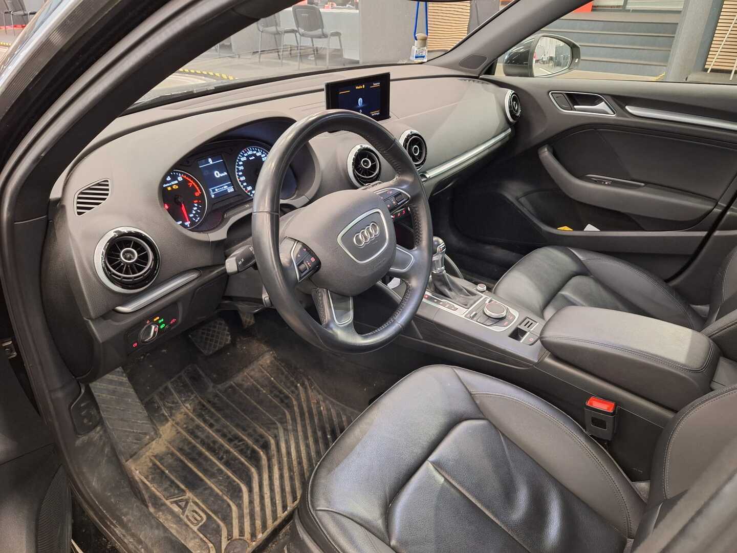 AUDI A3 2016