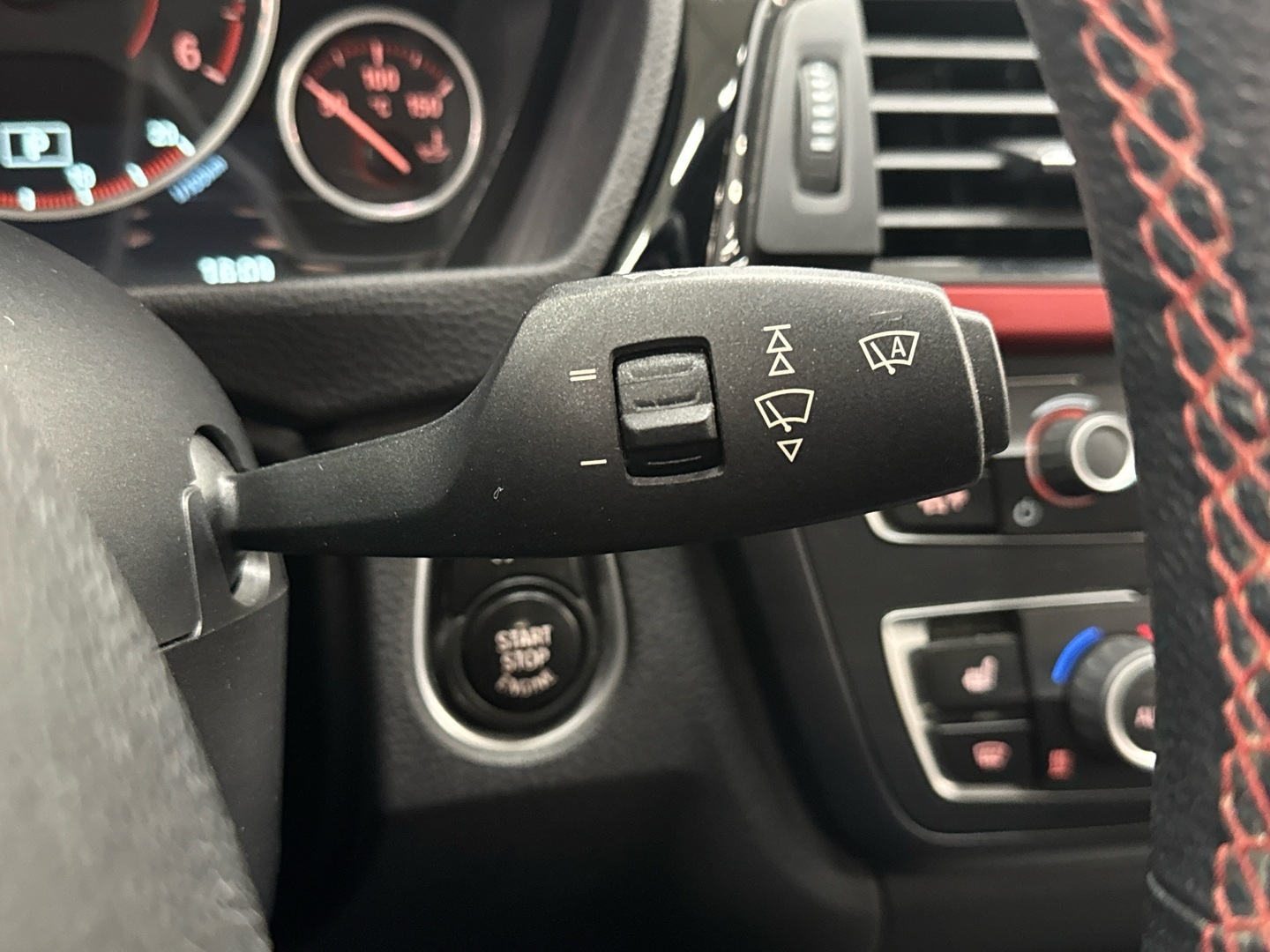 BMW 320 Gran Turismo 2016