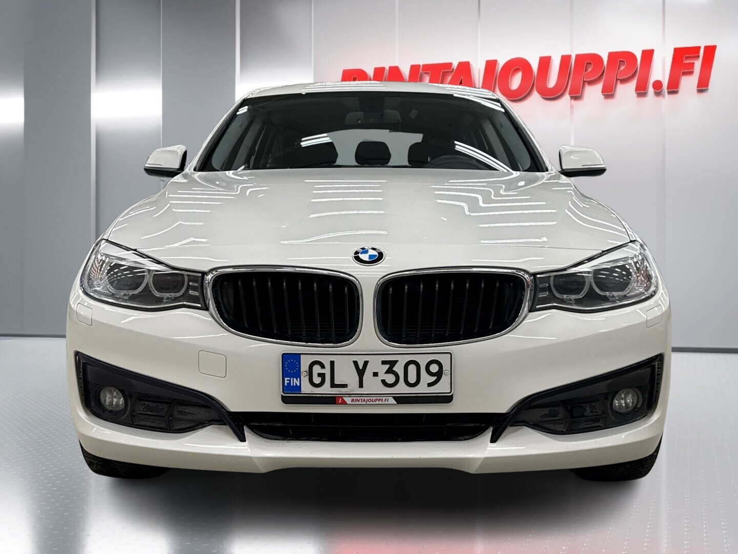 BMW 320 Gran Turismo 2016