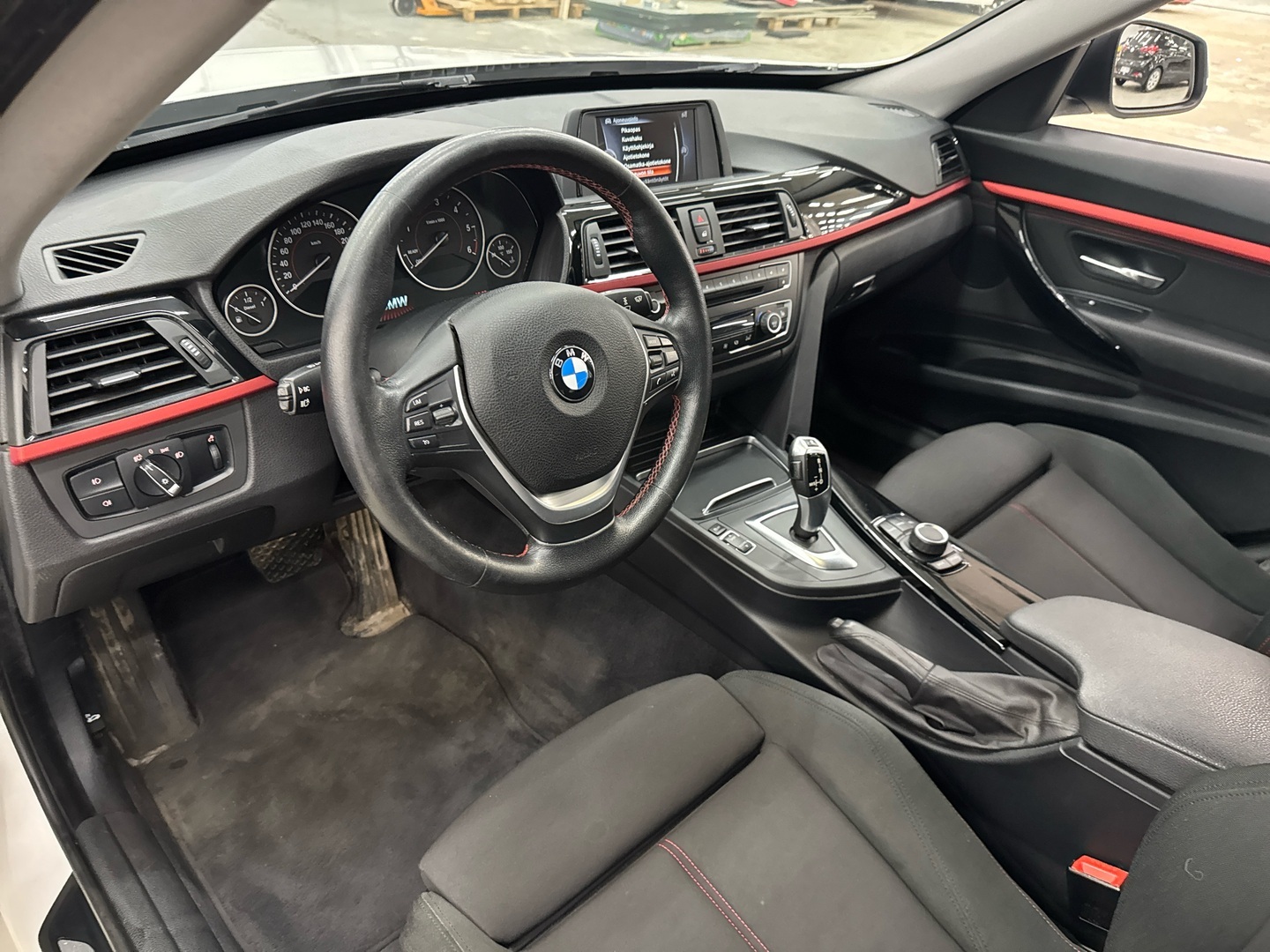 BMW 320 Gran Turismo 2016