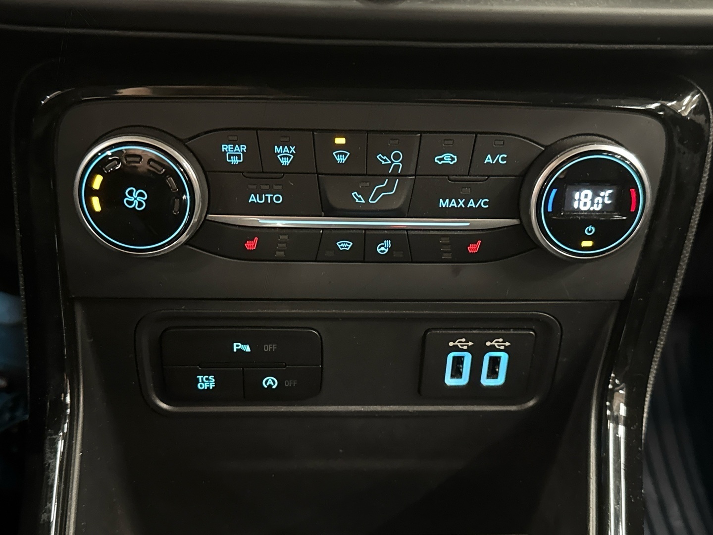 FORD Ecosport 2018