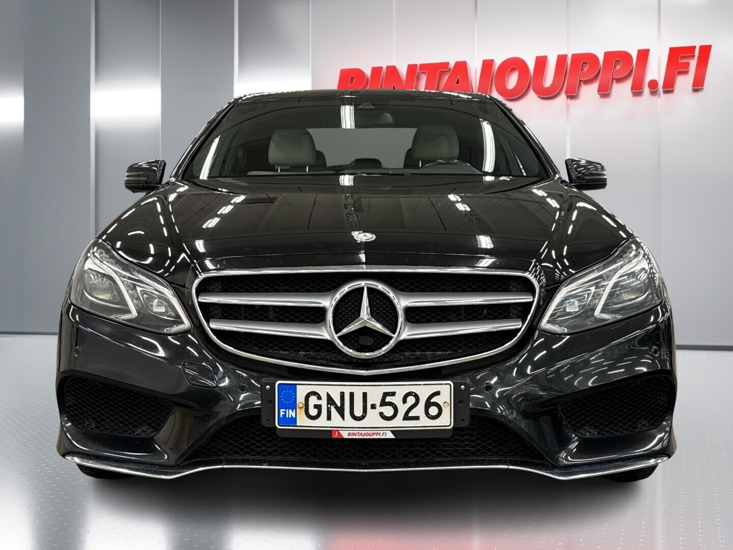 MERCEDES-BENZ E 2015