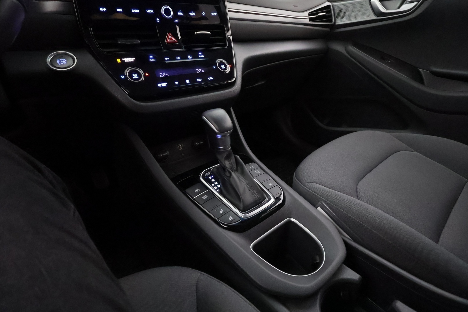 HYUNDAI IONIQ hybrid 2020