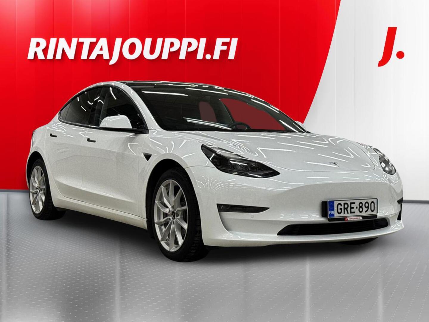 TESLA Model 3 1
