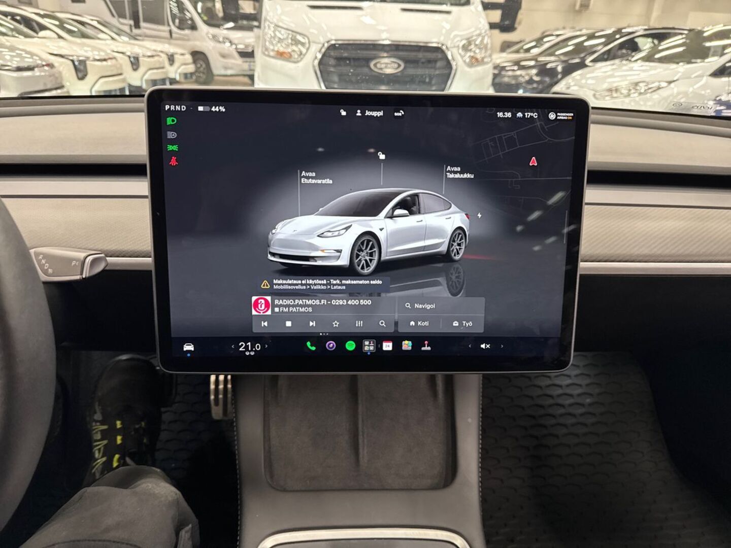 TESLA Model 3 16