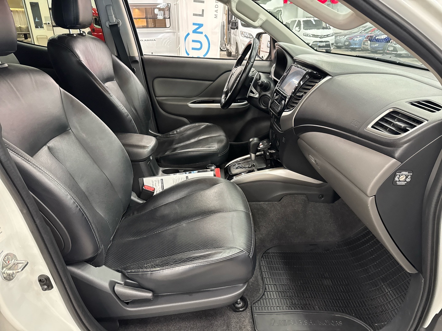 MITSUBISHI L200 2018