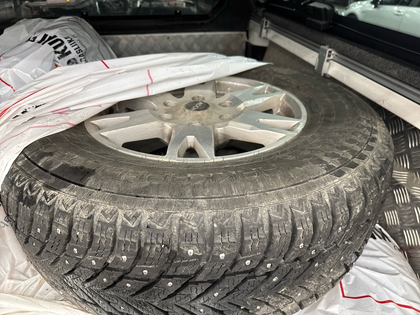 MITSUBISHI L200 2018
