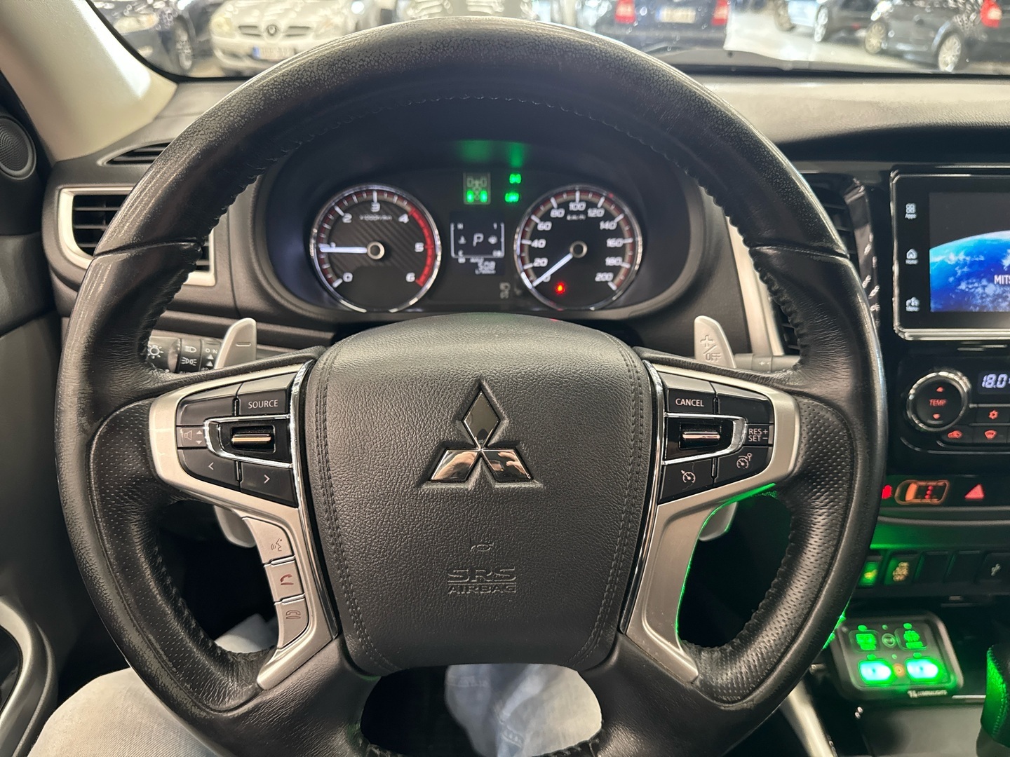 MITSUBISHI L200 2018