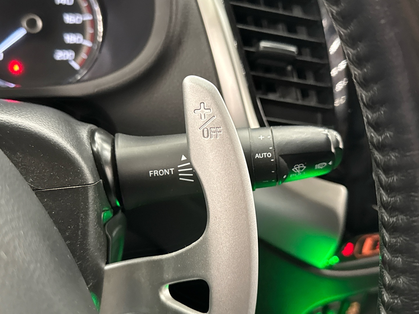 MITSUBISHI L200 2018