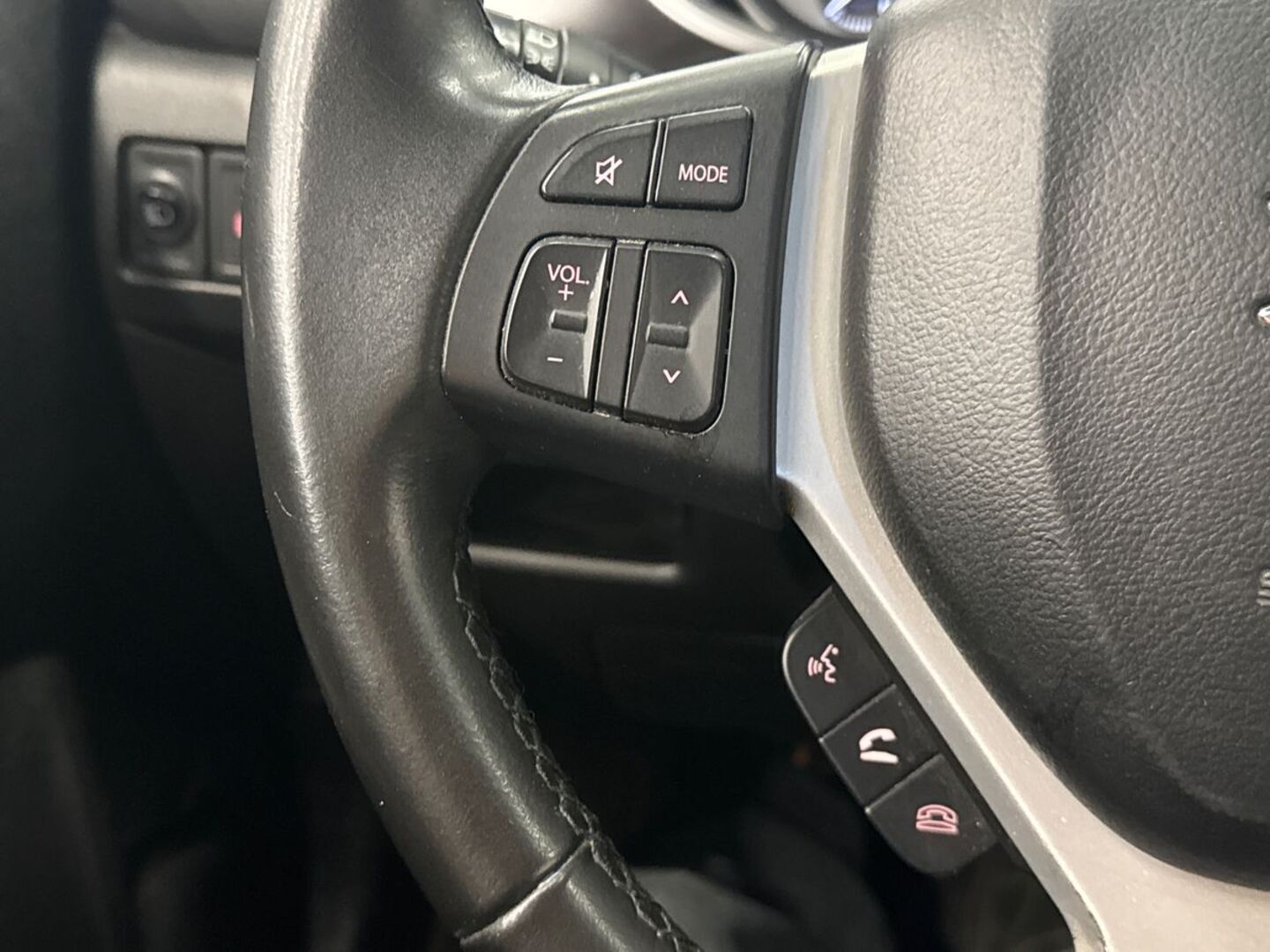 SUZUKI Vitara 2021
