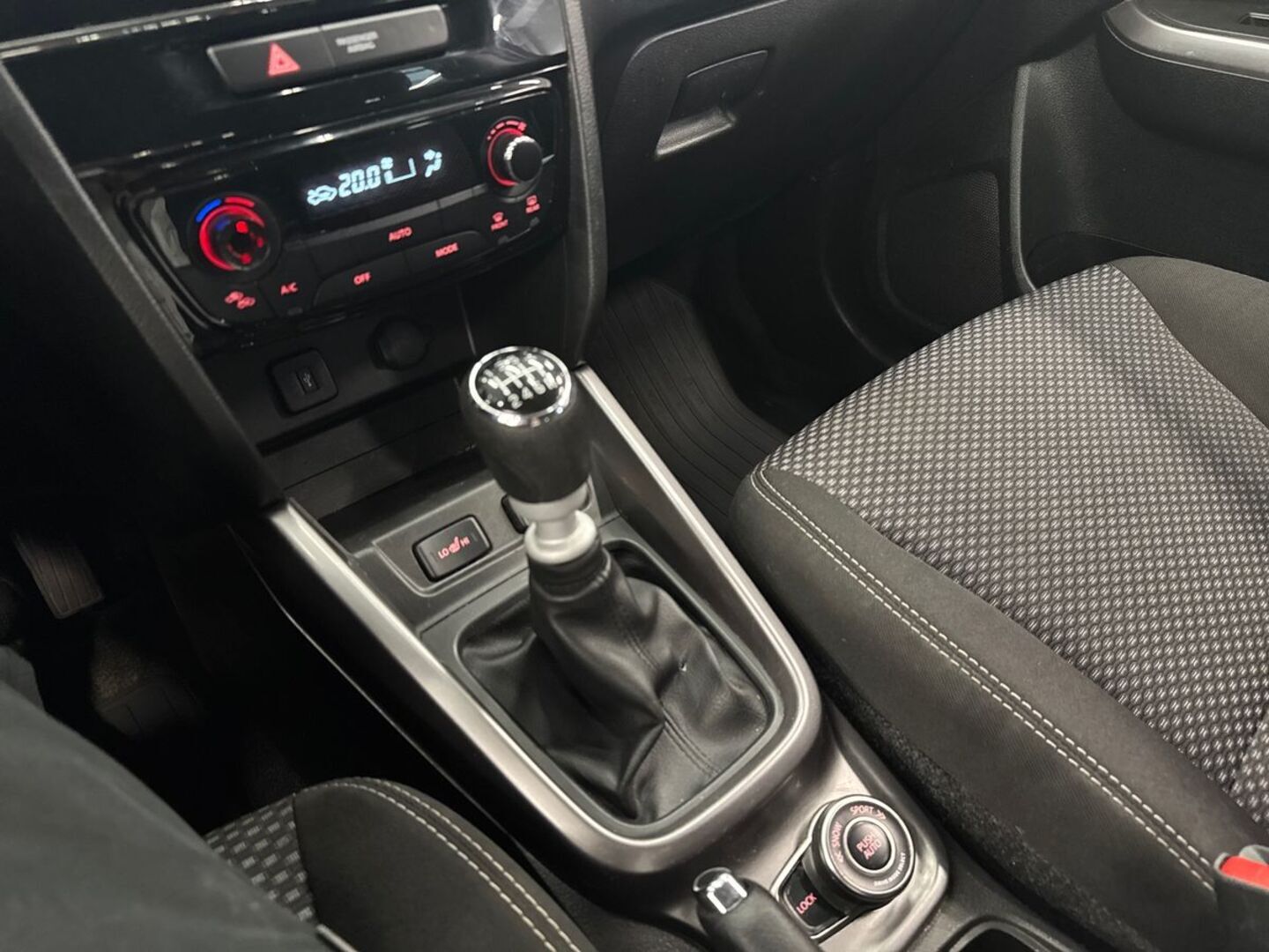 SUZUKI Vitara 2021