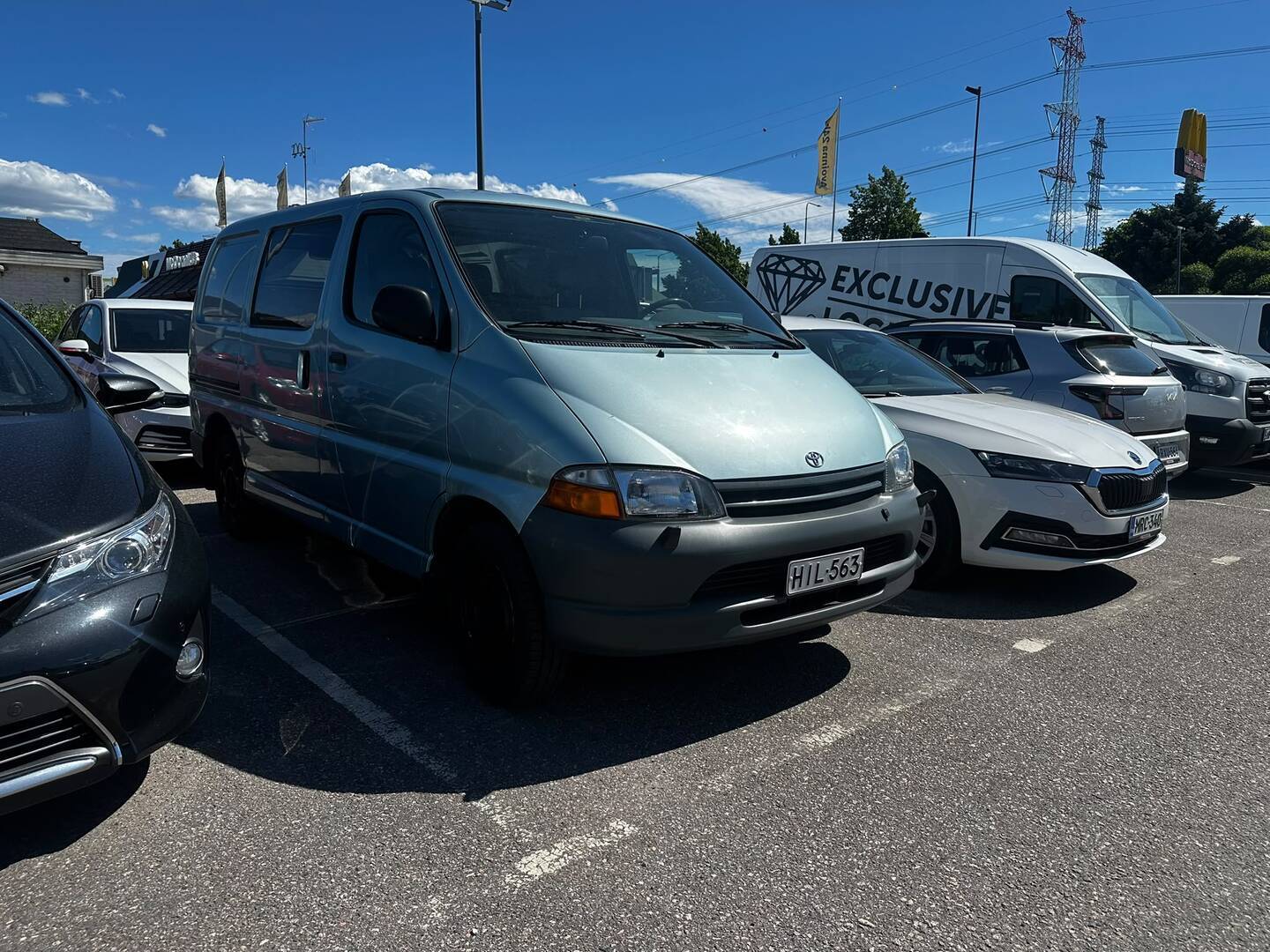 TOYOTA Hiace 1998