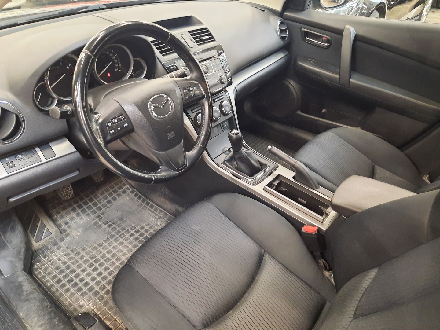 MAZDA Mazda6 2012