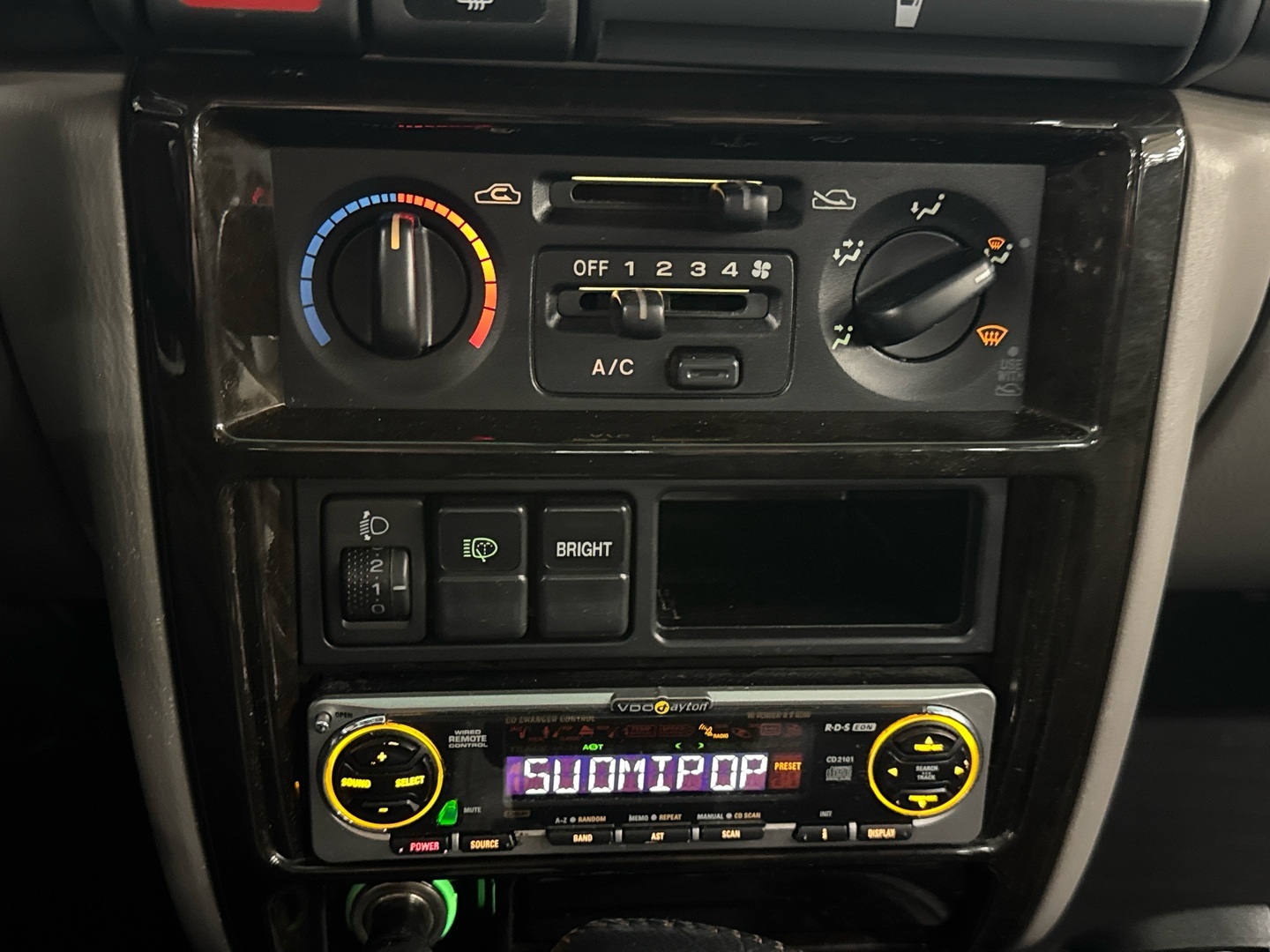 SUBARU Forester 2002