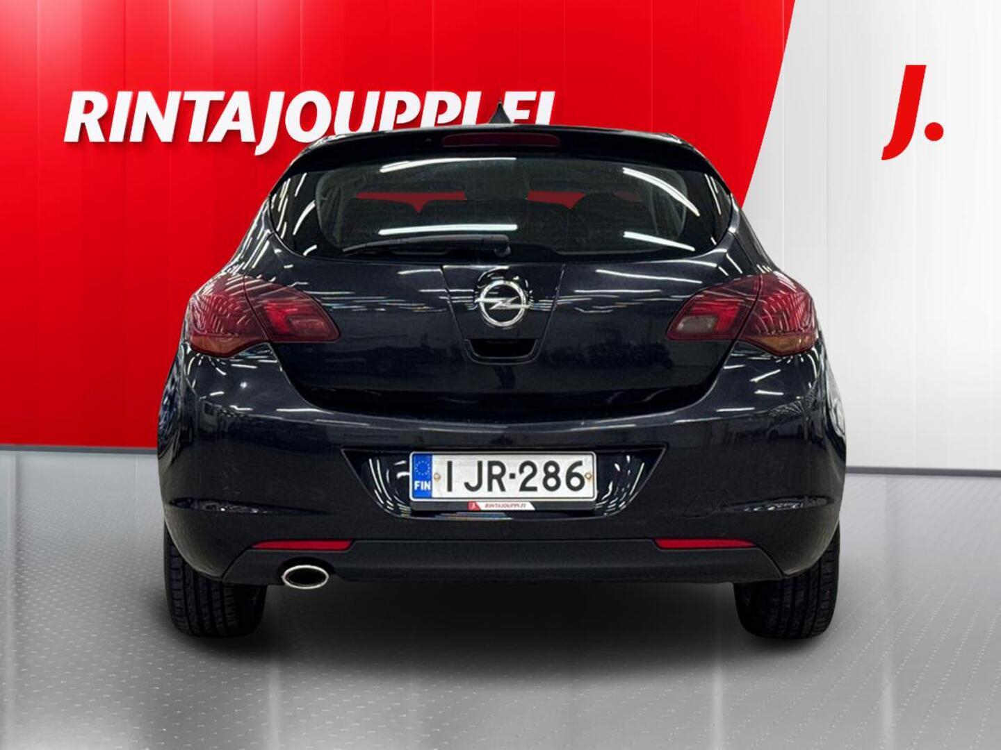 OPEL Astra 2010