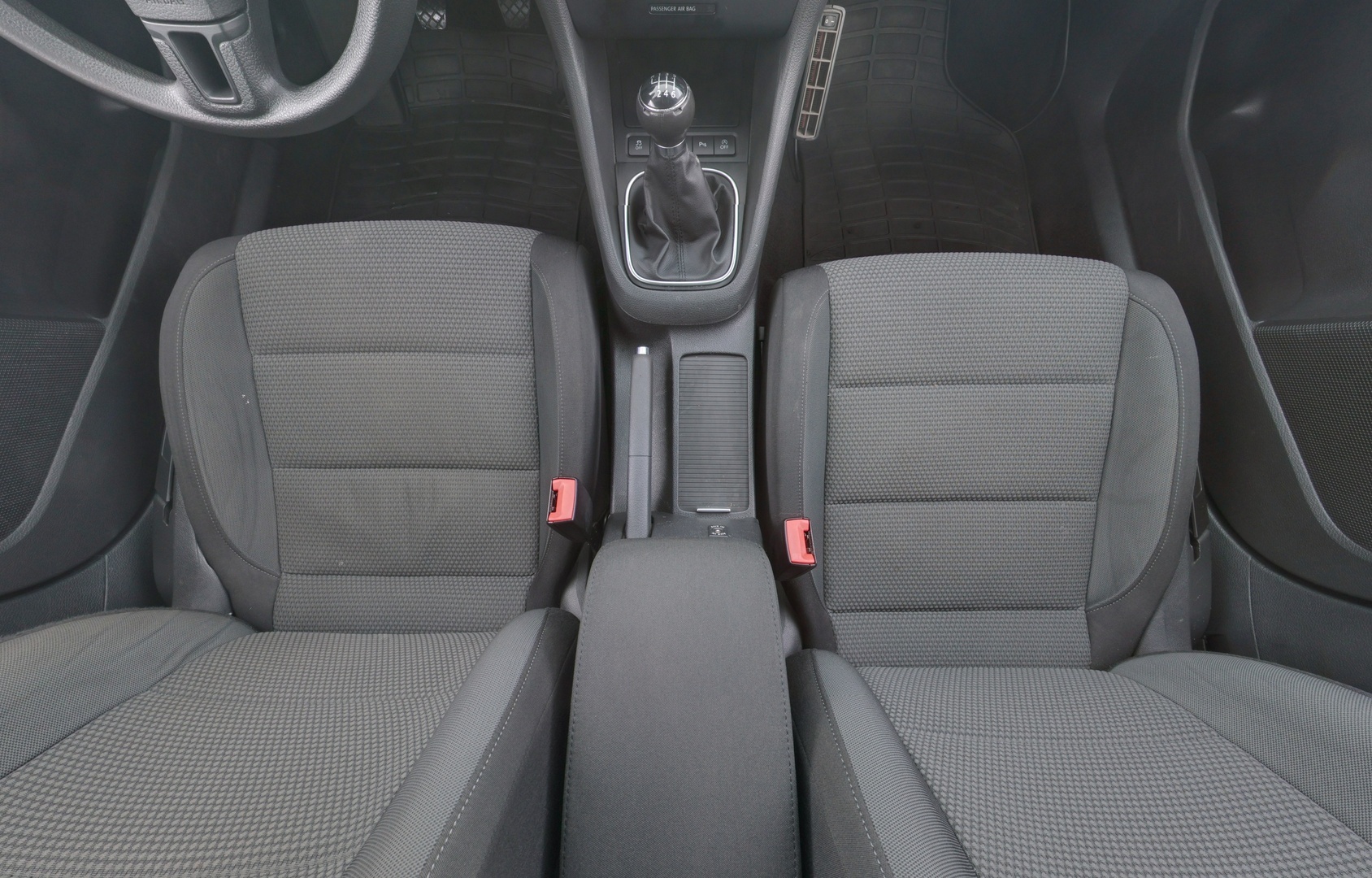 VOLKSWAGEN Golf 2011