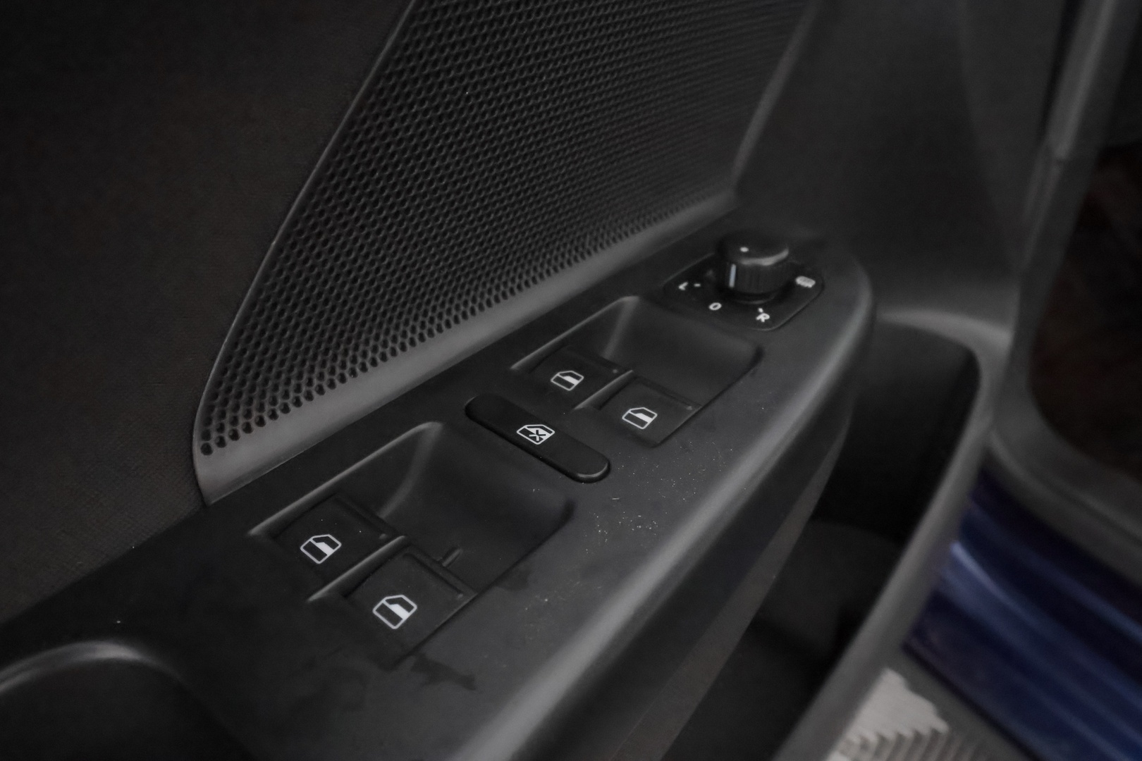 VOLKSWAGEN Golf 2011