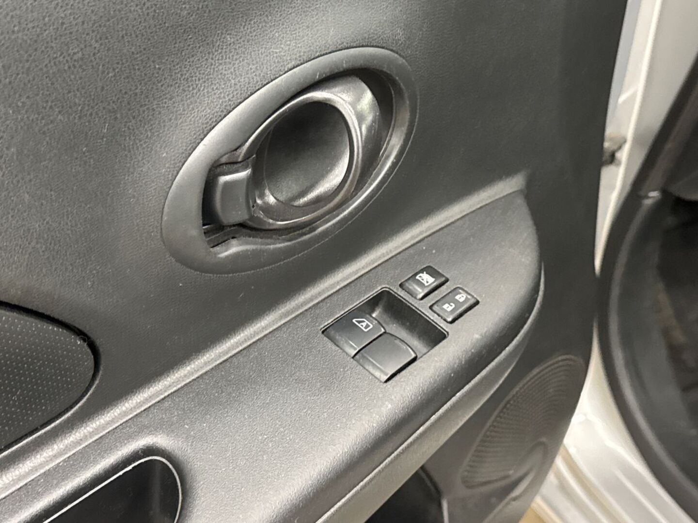 NISSAN Micra 2012