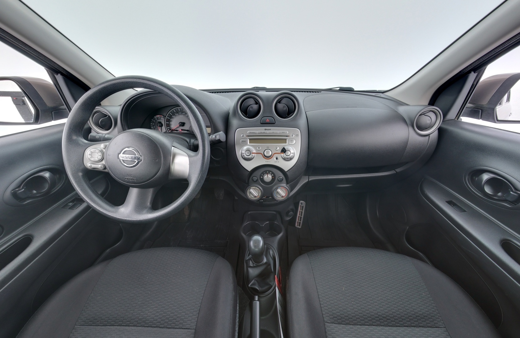 NISSAN Micra 2013
