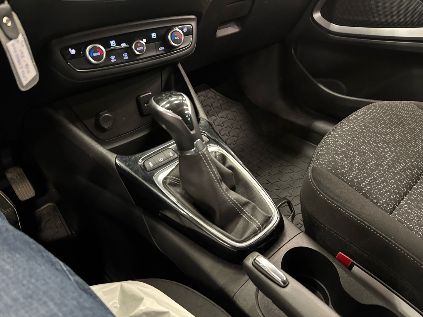 OPEL Crossland X 2018